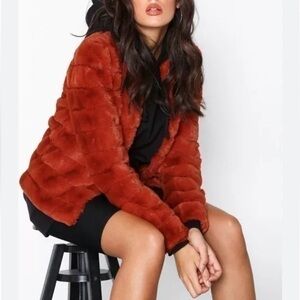 Vero Moda Burnt Orange Faux Fur Coat Size Extra Large